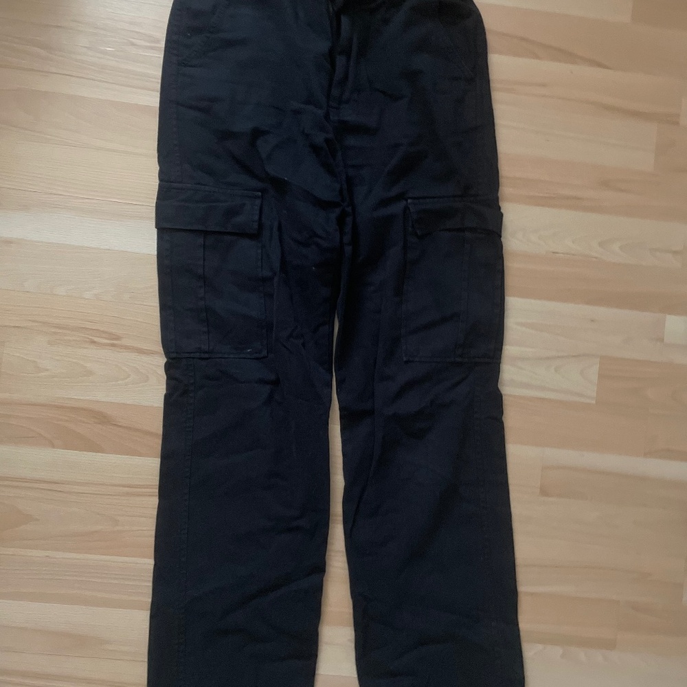 Black cargo pants